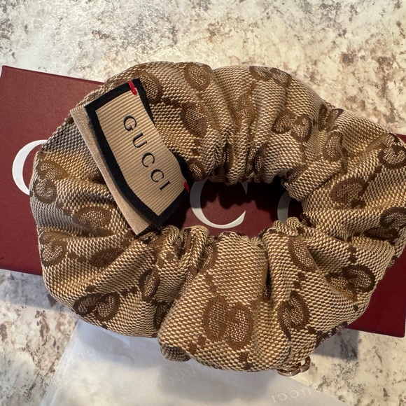 Gucci GG Canvas Scrunchie - Picture 3 of 7